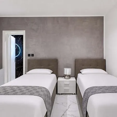 3bdr Flat With Seaview Apartman *