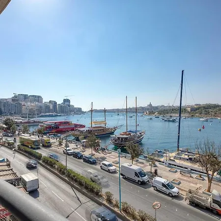 3bdr Flat With Seaview * Sliema